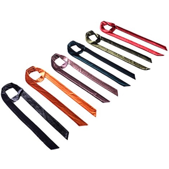 Retro Velvet Scarf - Picture 2 of 2